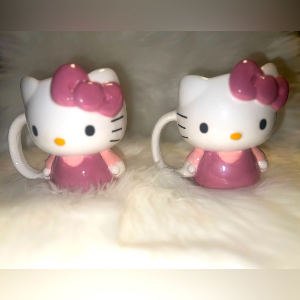 Sanrio Hello Kitty 3D Sculpted Ceramic Mug | 20 Oz